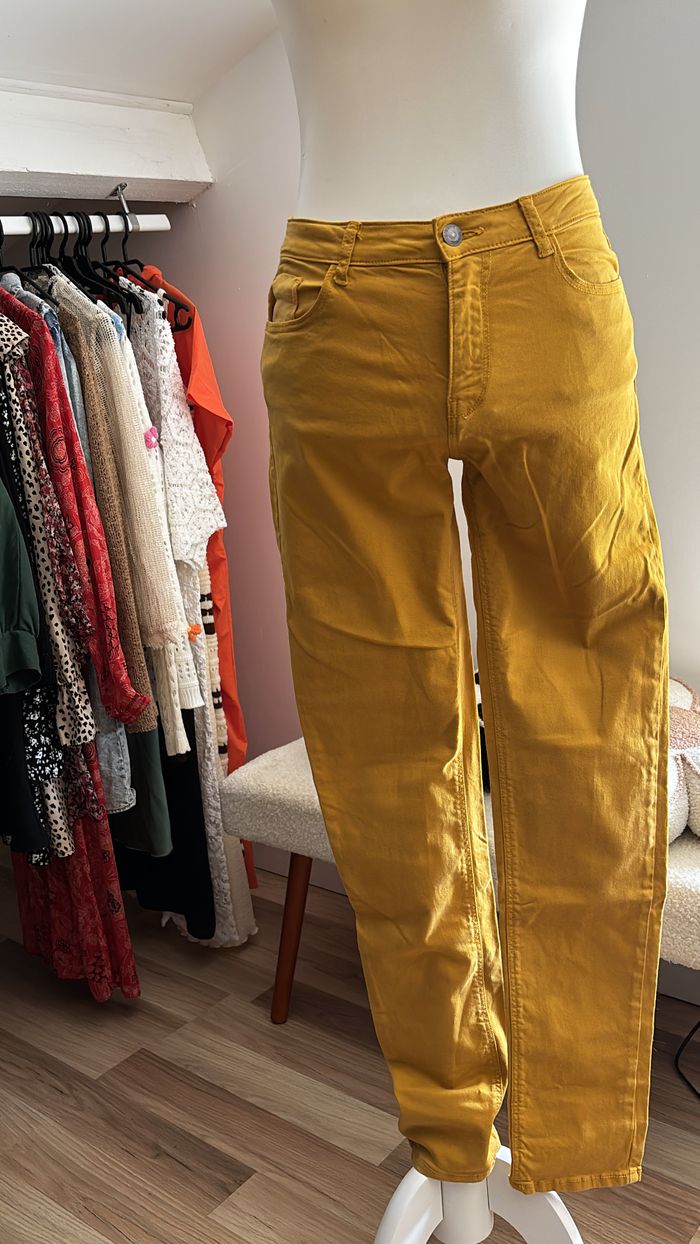 Jean slim moutarde Kiabi T36