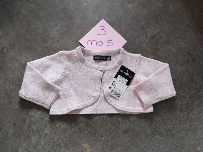 Boléro rose pale 3 mois