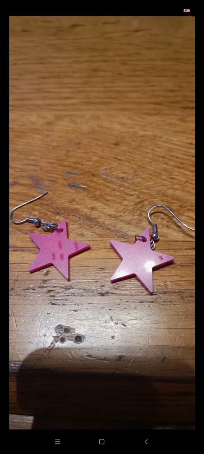 Boucle d'oreille étoile - photo numéro 2