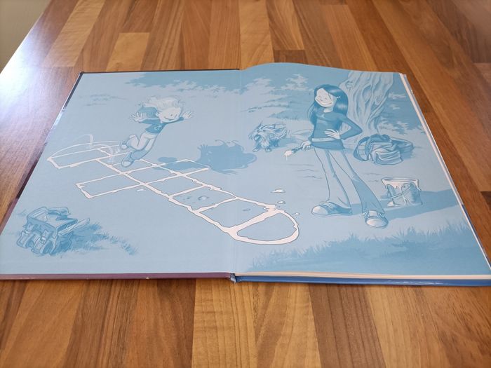 BD livre Les Sisters tome 9 Toujours dans les Pattes - photo numéro 4