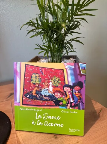 La dame à la licorne livre Mac do neuf