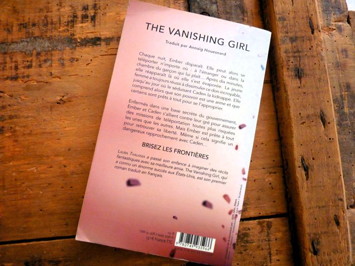 Livre the vanishing girl lecture roman pour adolescent TBE - photo numéro 2