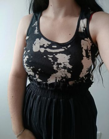 Débardeur blanc et noir
