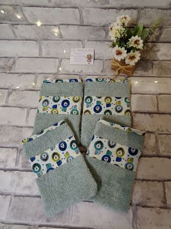 Gants de toilettes enfant