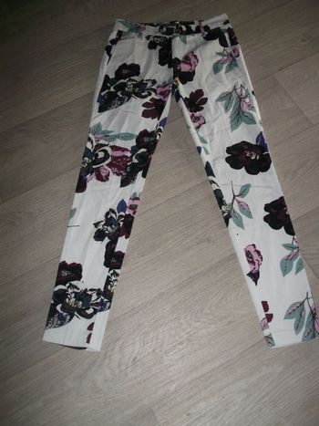 Pantalon FREEMAN T.PORTER habillé blanc et multicolore taille 36 TBE