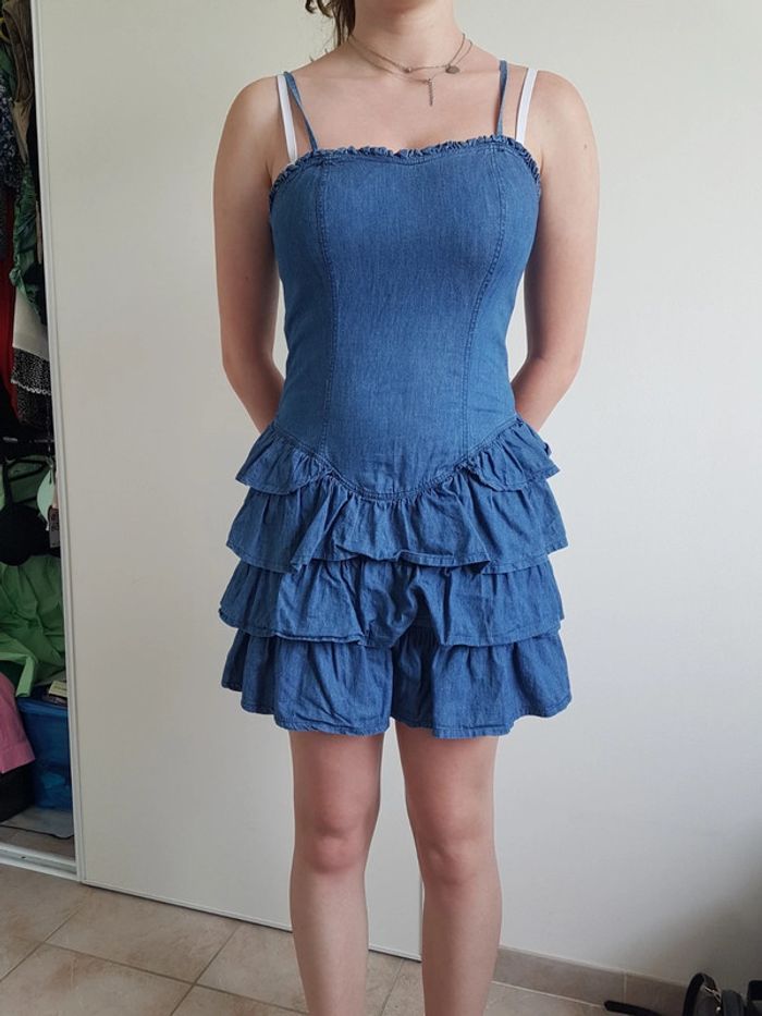 Robe en jean Osley taille M souple a volants - photo numéro 1