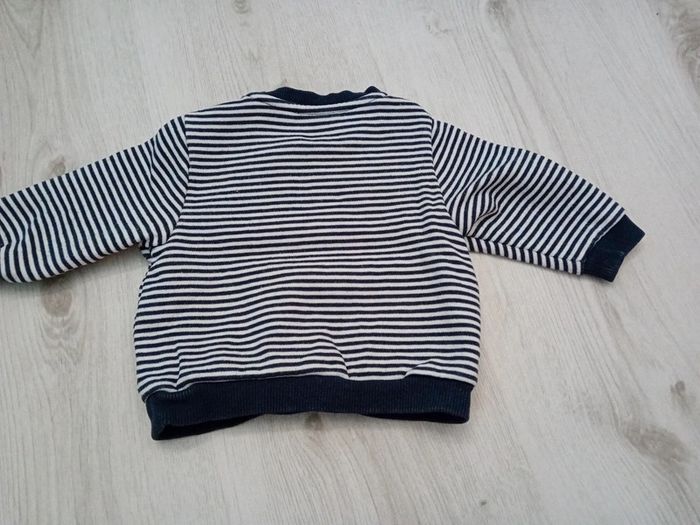 Pull marin 3 mois - photo numéro 2