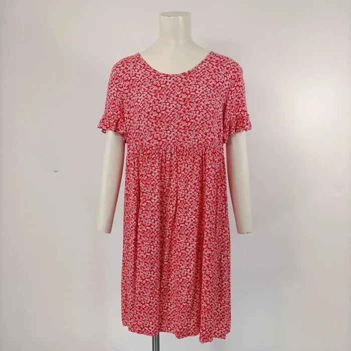 Robe rouge estivale Emery Rose fleurs blanche - taille S - A149