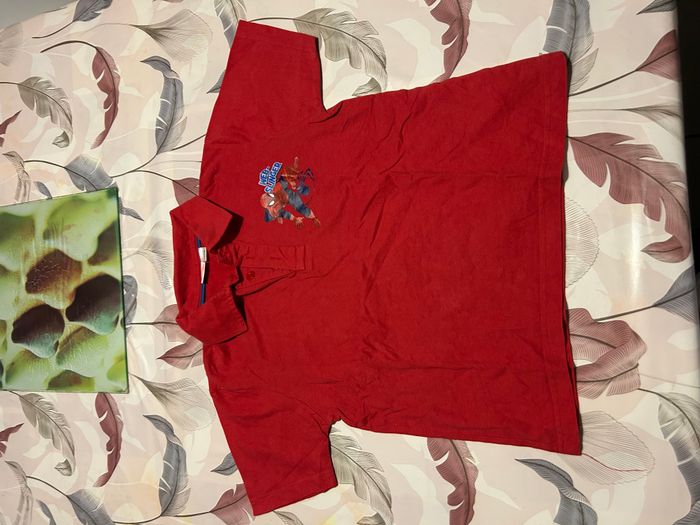 T-shirt spiderman 10 ans