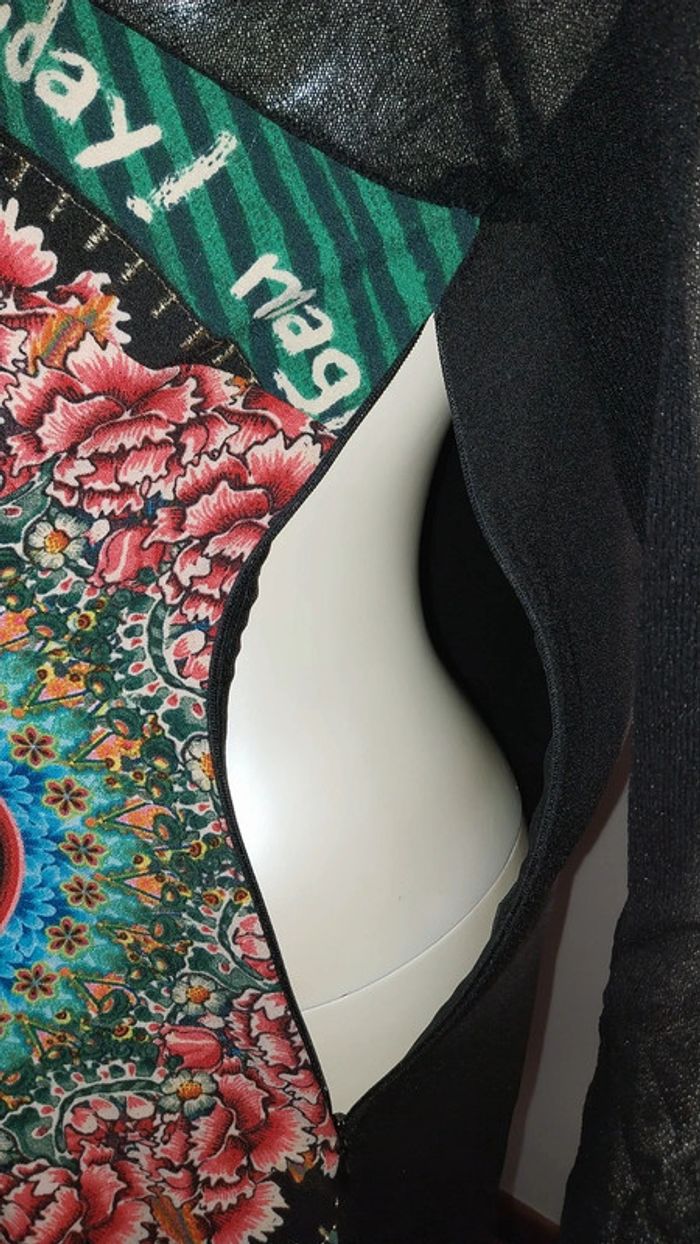 Robe midi Desigual excellent état porté 1 fois Taille 40 - photo numéro 11