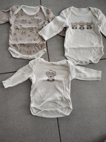 Lot de 3 bodys koala T.3 M