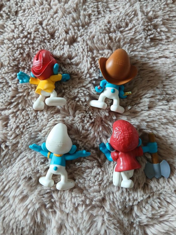 Lot de 4 figurines schtroumpf - photo numéro 2