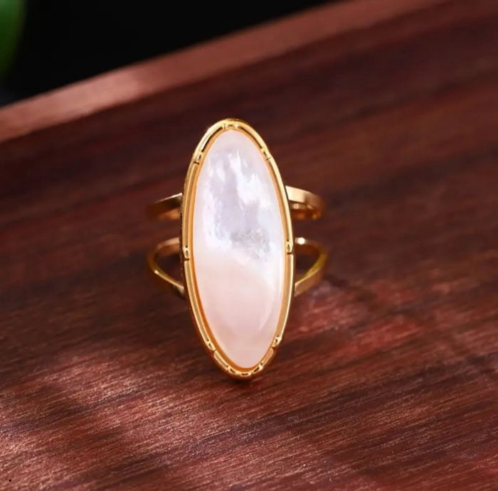 Bague ovale dorée réglable en acier inoxydable - photo numéro 4