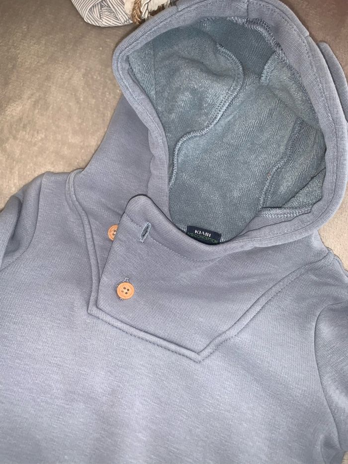 Sweat a capuche - photo numéro 2