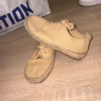 Chaussures en toile