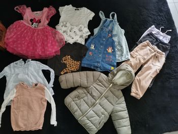 Lot vêtement fille 3 ans