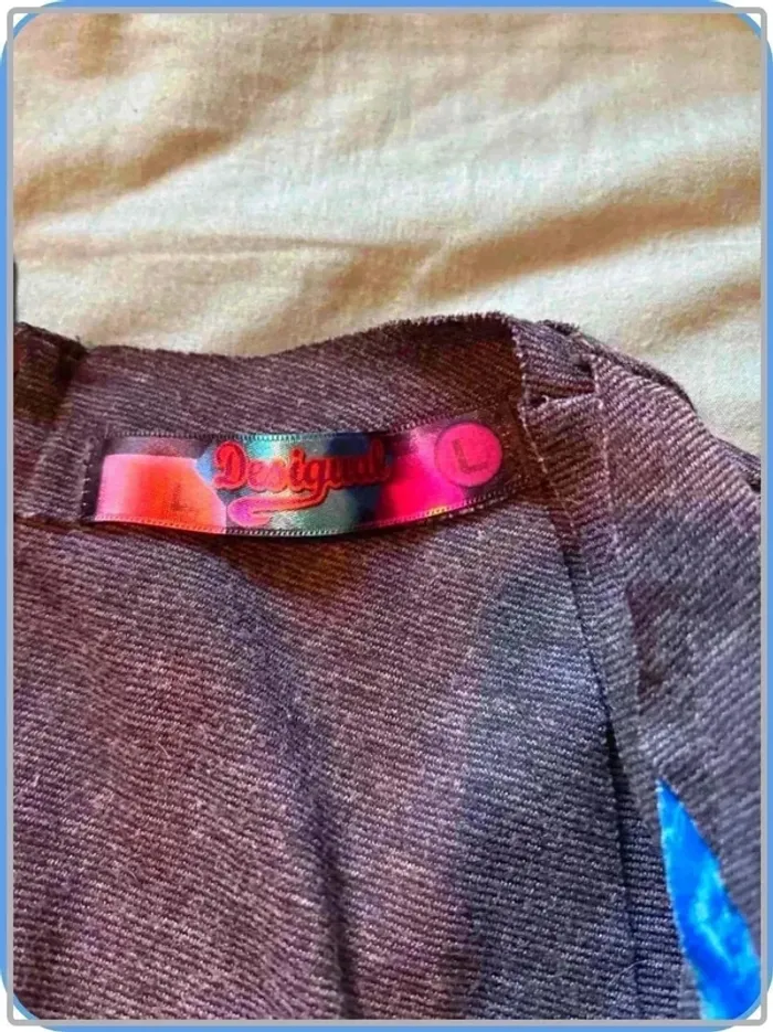 Robe  desigual taille  40 - photo numéro 3