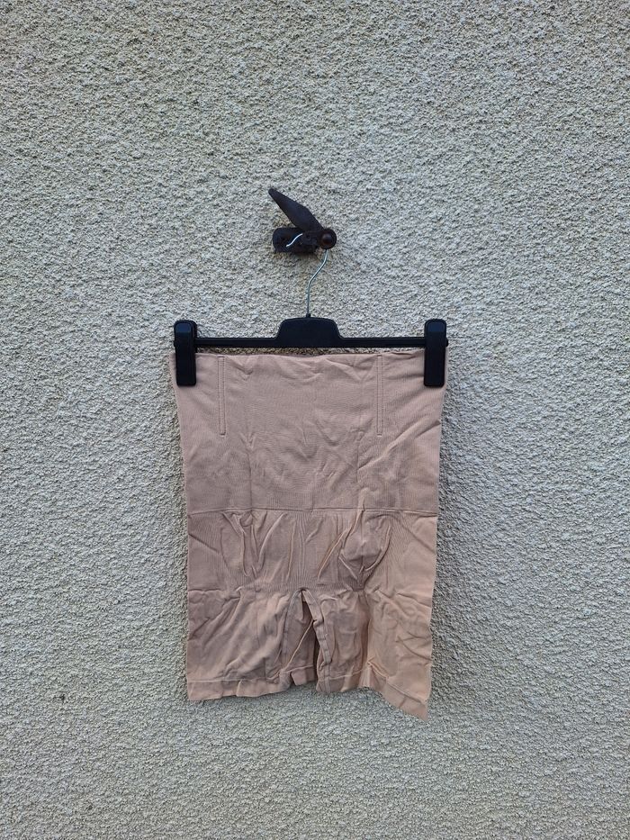 🩳 Shorty amincissant ventre plat Slimss Taille 48 - photo numéro 6