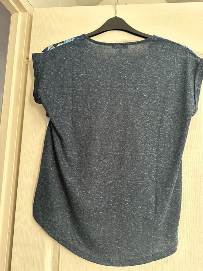 Tee shirt bleu - photo numéro 3