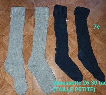 Lot 2 paire chaussette haute 26.30 tao neuf