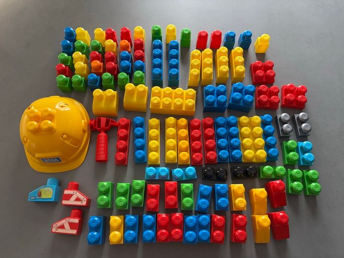 Lot  de mega bloks