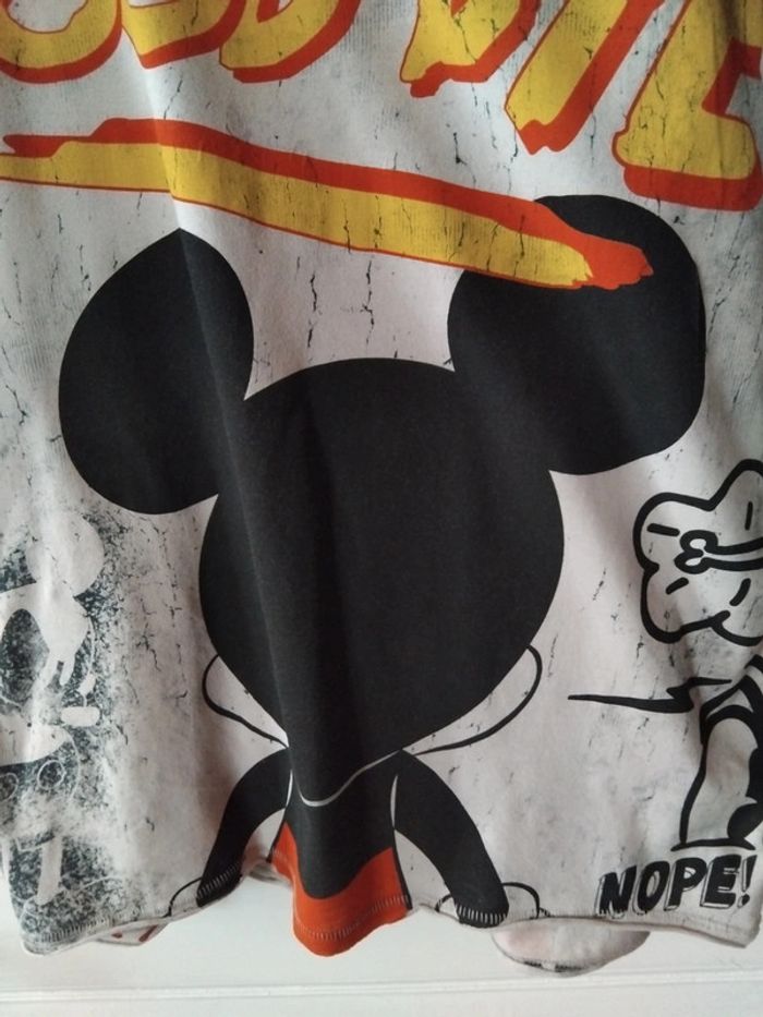 Tee-shirt Disney taille L - photo numéro 3