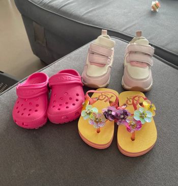 Lot de chaussures pointure 20