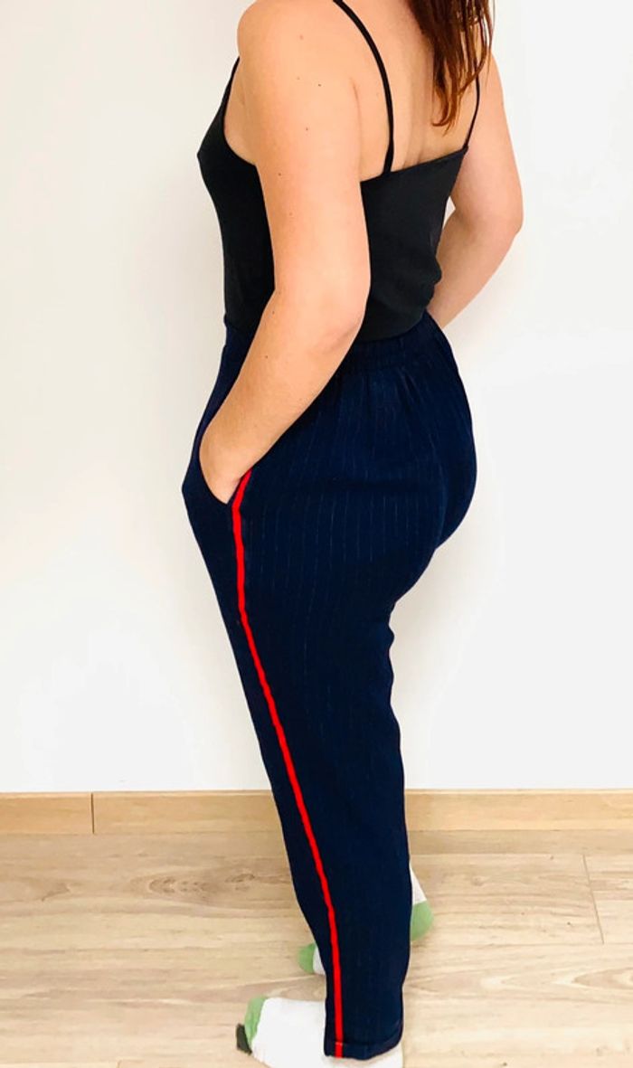 Pantalon à pince stradivarius taille 36 - photo numéro 3