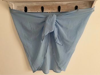 Paréo êtes bleu neuf