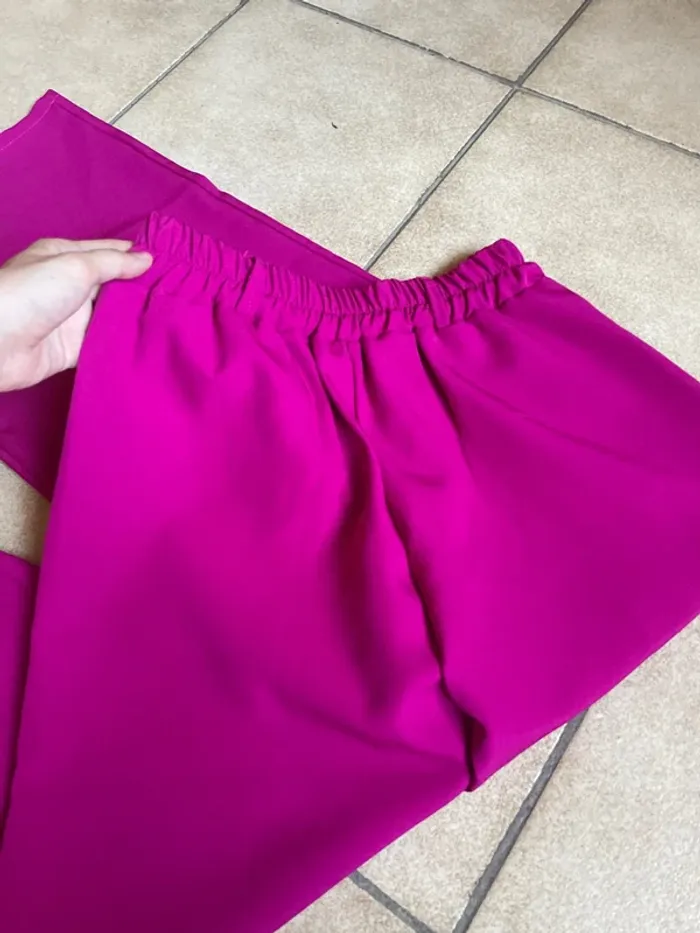 Pantalon à pinces taille unique - photo numéro 3