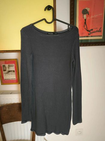 Robe moulante manches longues