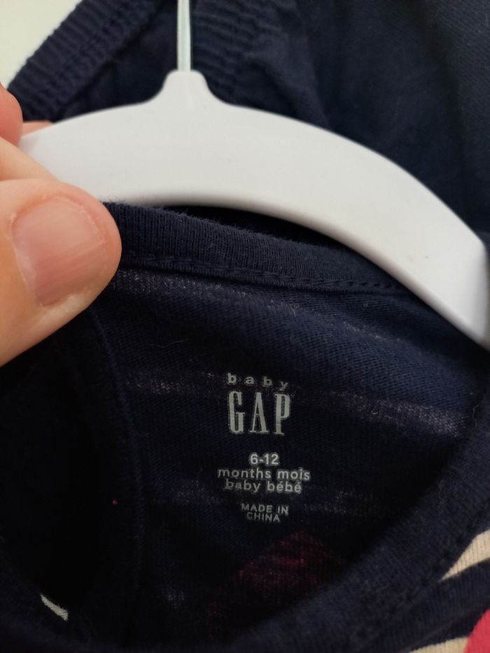Robe 6/12 mois baby gap - photo numéro 2