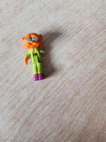 Polly pocket
