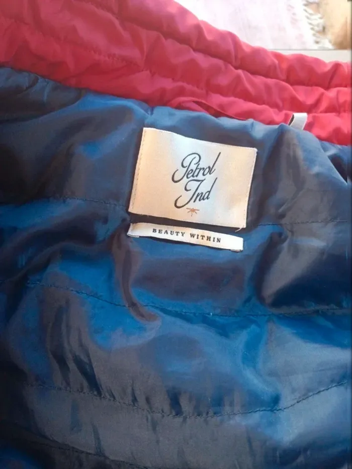 Manteau doudoune très bon état taille 10 ans - photo numéro 11