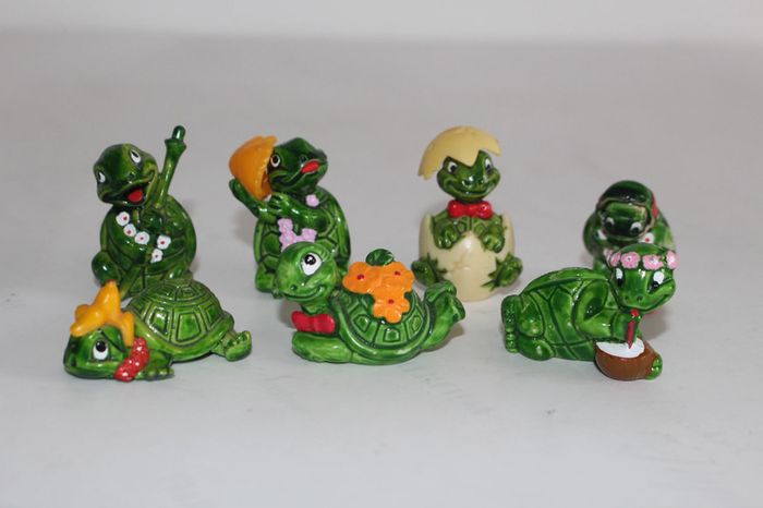 Kinder Serie Tiny Tortues 7 figurines - photo numéro 2