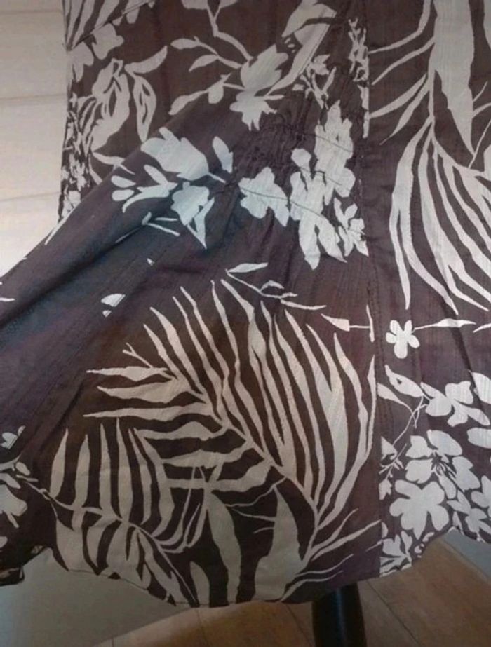 Robe fleurie marron et beige Camaïeu taille 38 - photo numéro 8