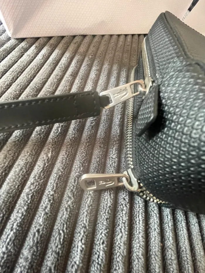 Pochette Lacoste - photo numéro 4