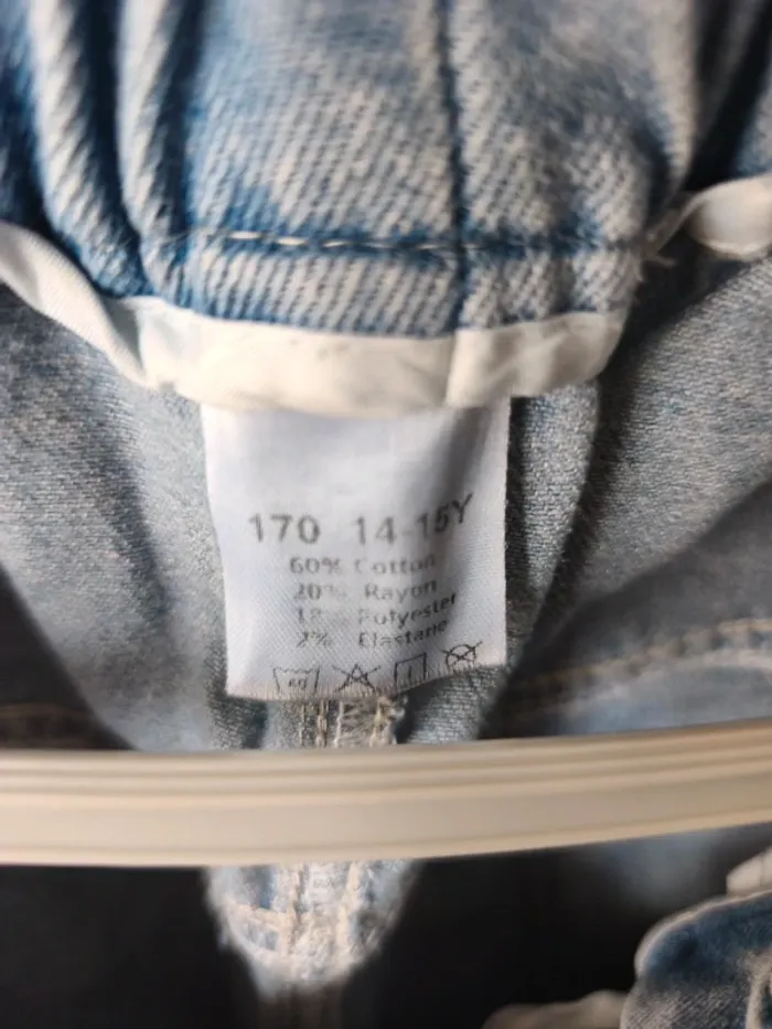 Jeans fleur 14/15ans - photo numéro 3