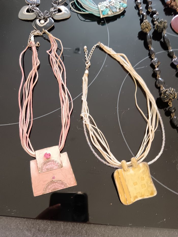 Lot de 7 colliers - photo numéro 2