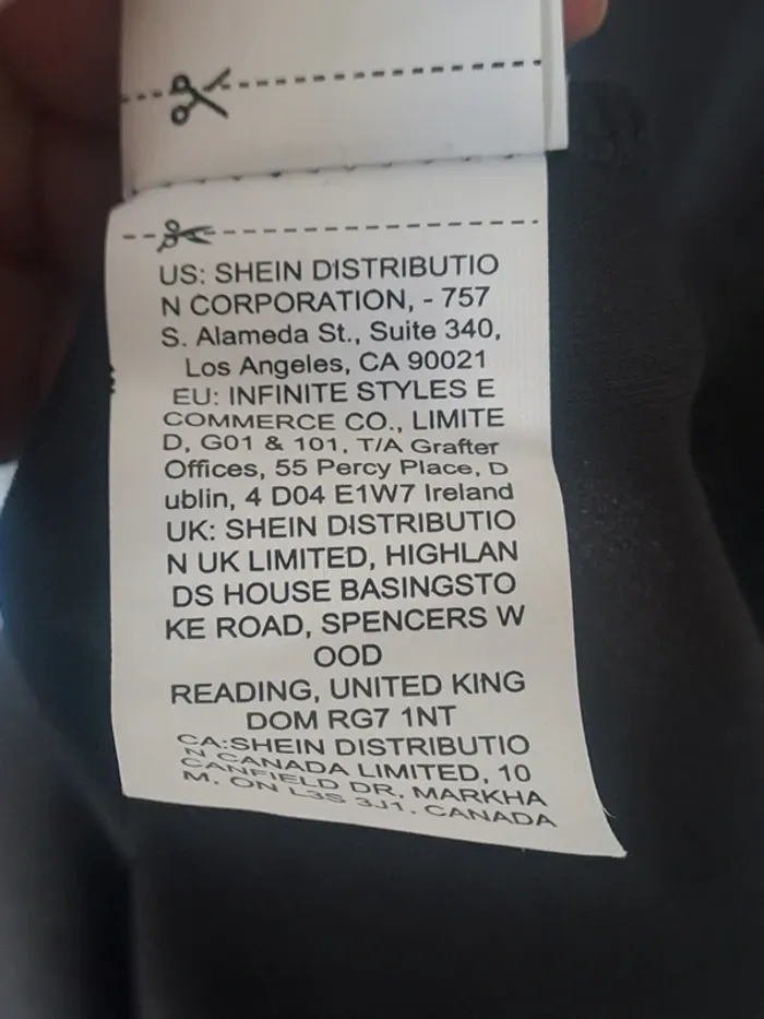 Robe noir à manches transparente Taille M - photo numéro 11