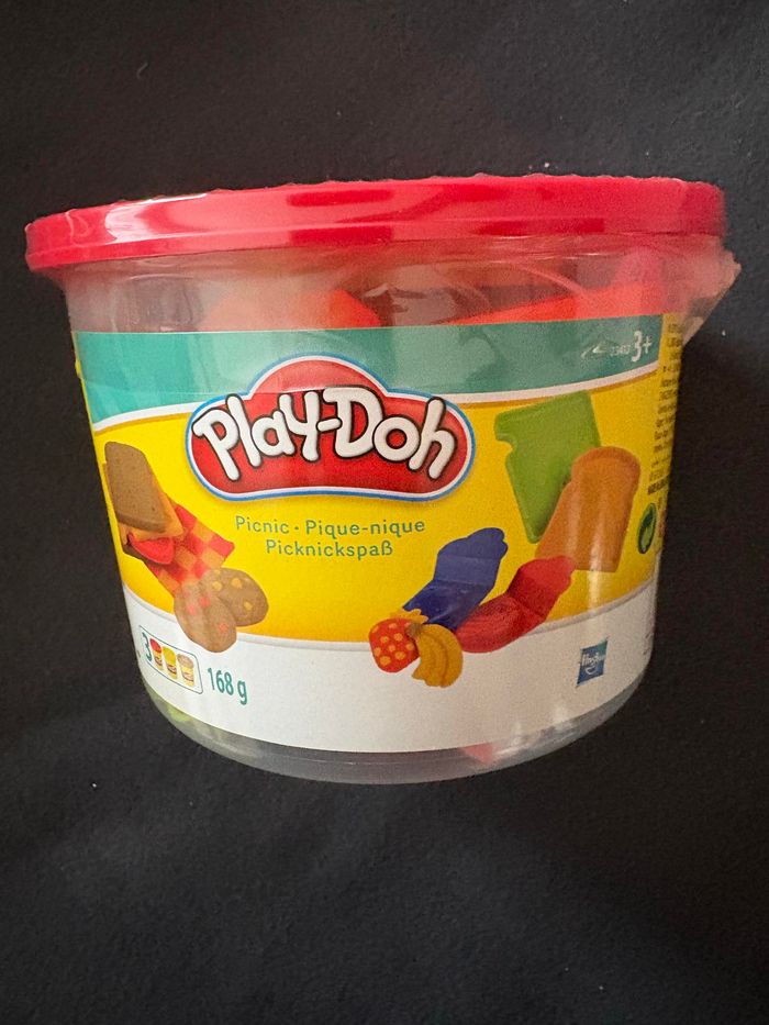 Play-Doh - Pâte à modeler - 1 Mini Baril (aléatoire)
