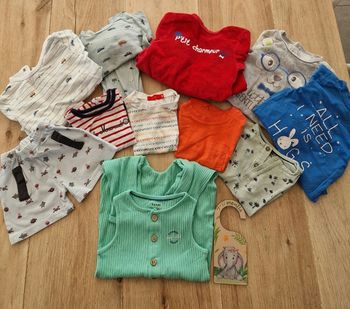 Lot vêtements garçon 9 mois