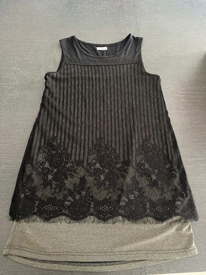 Robe noire