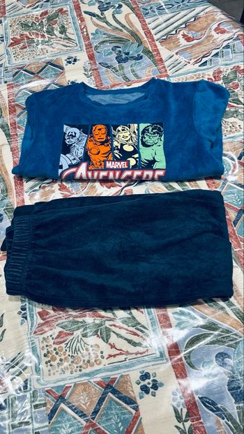 Pyjama pyjama chaud 2 pièces velours bleu avengers 6 ans