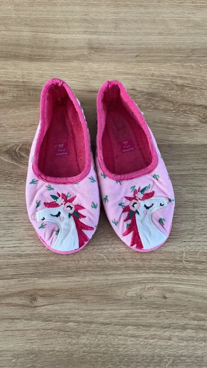 Chaussons taille 30