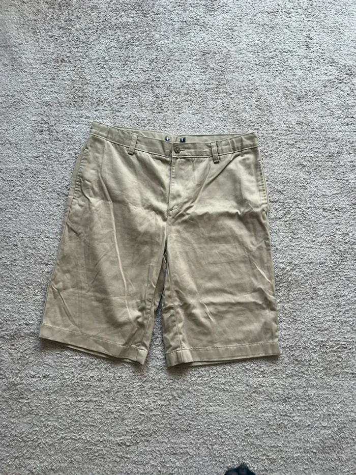 short beige