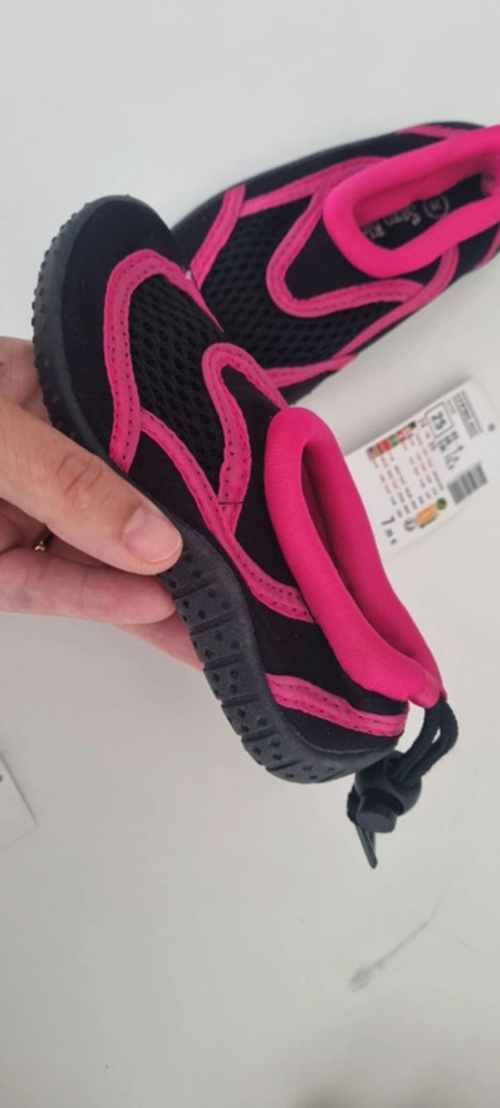 Chaussures aquatique neuves - photo numéro 2