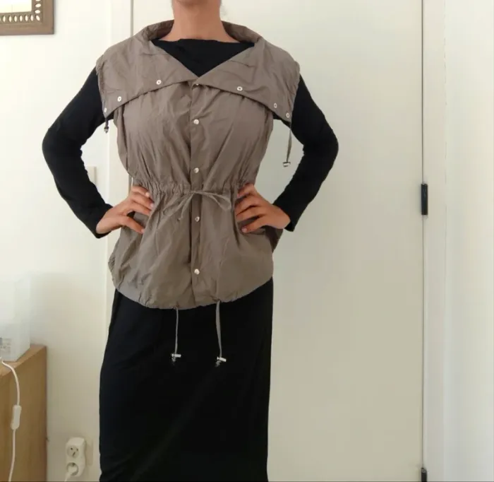 Veste coupe vent sans manches Sarah Pacini marron taille unique - photo numéro 2