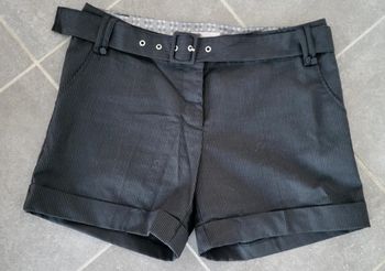 Short femme taille 40