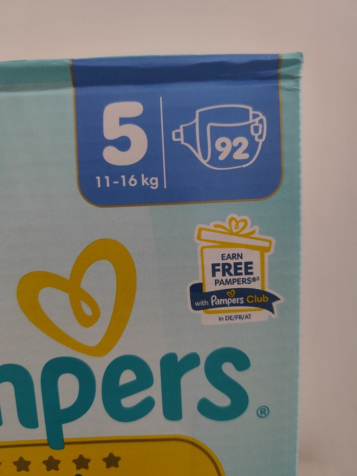 Couches Pampers - photo numéro 2